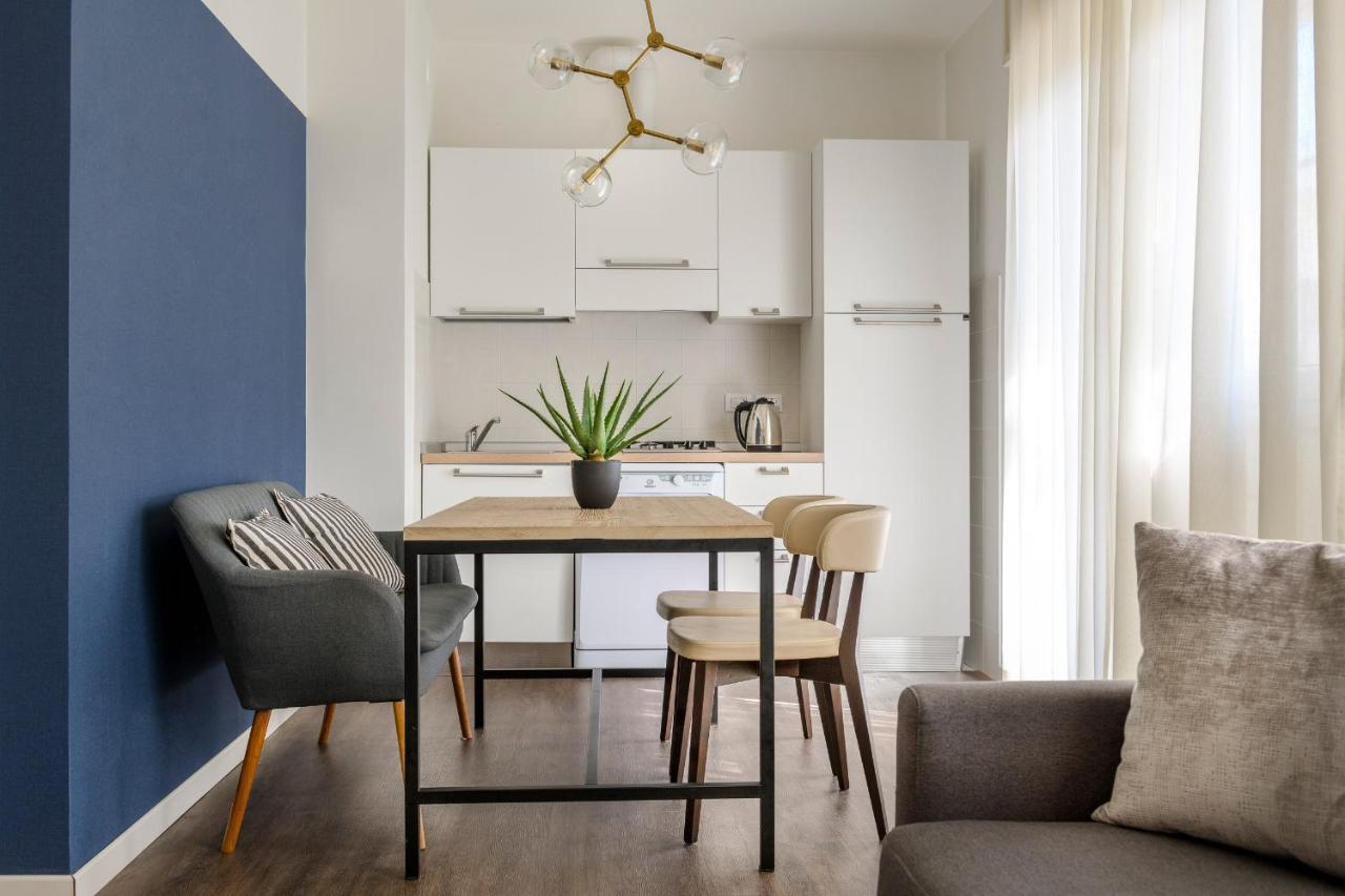 Residence Lungomare - Charming Apartments Riccione Exterior foto